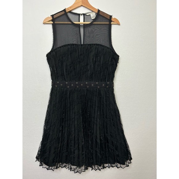 Diane Von Furstenberg Dresses & Skirts - Diane Von Furstenberg DVF Lise Black Lace Pleated Dress Size 8 Goth Witchcore